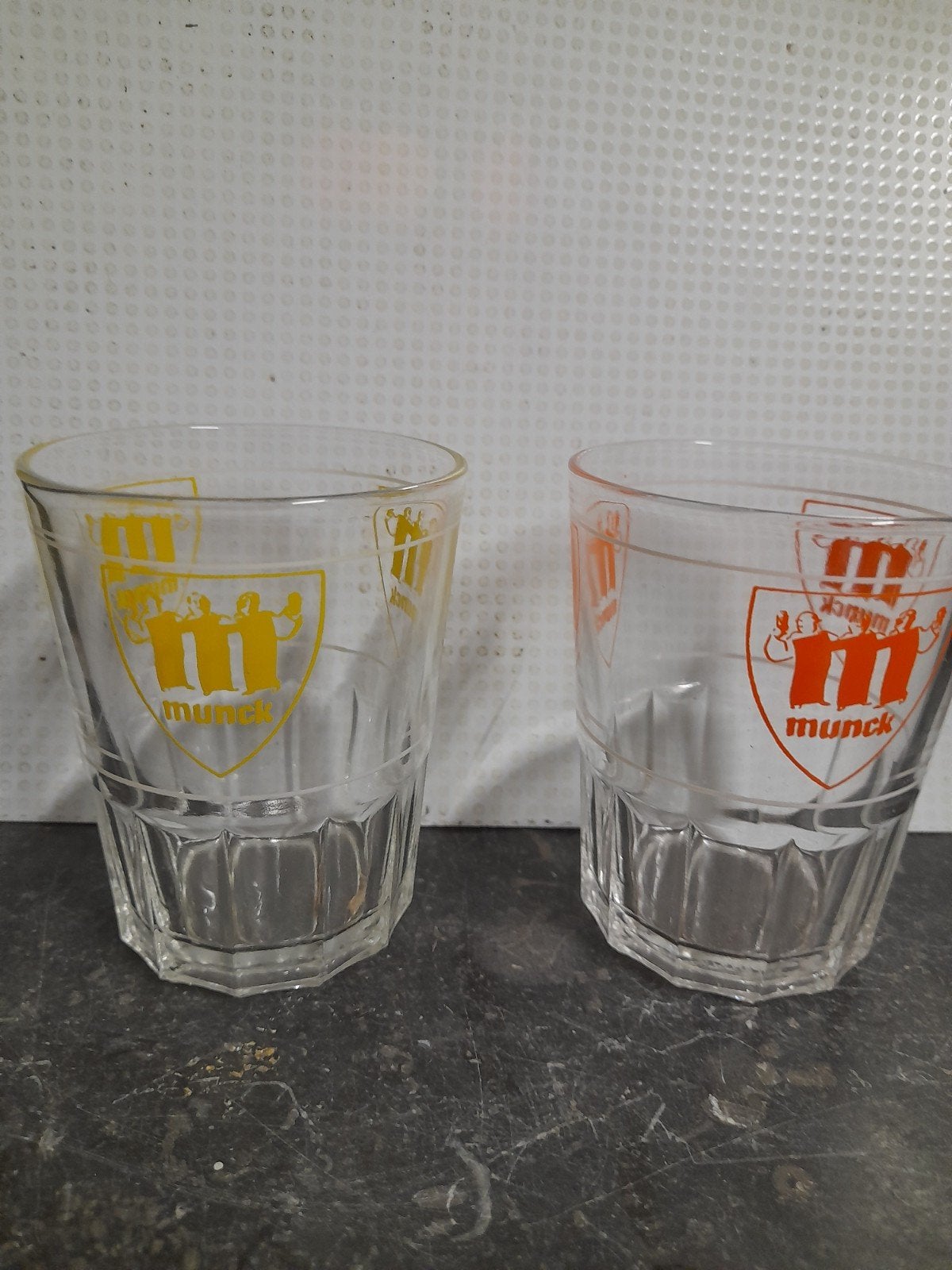 2 glaasjes munck, Ophalen of Verzenden