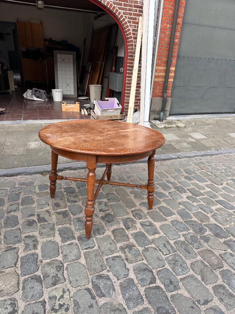 Houten tafel, Ophalen, Gebruikt, Rond, Vier personen