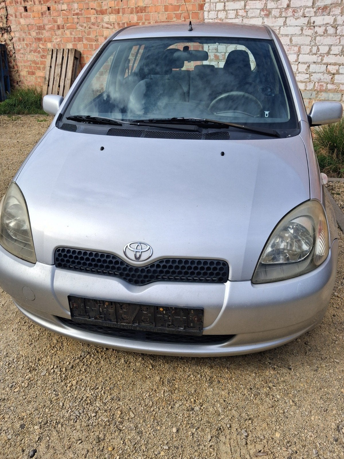 Toyota Yaris 1.3 vvt-i, 16v, essence, année: 03/2000., Achat, Boîte manuelle, 1300 cm³, 5 portes