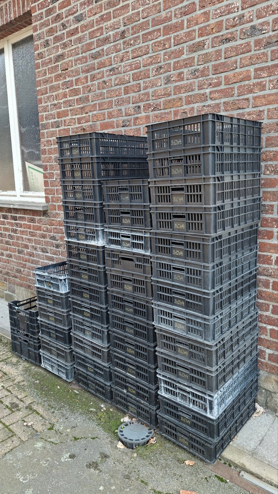 stapelbare pvc bakken, Ophalen