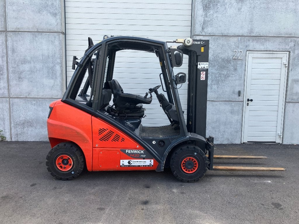 Wij hebben verschillende heftrucks!, Ophalen, Heftruck