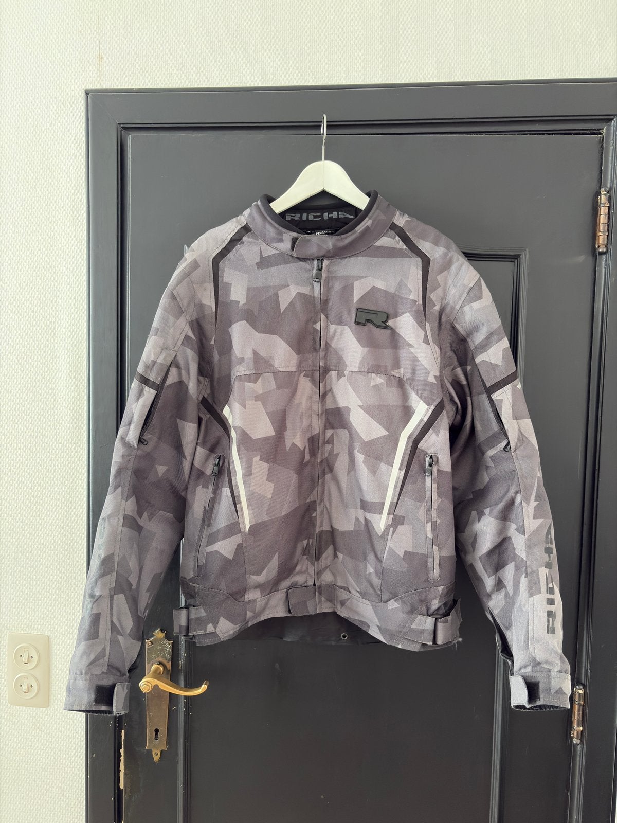 Motor vest richa, Kleding | Heren, Ophalen, Zo goed als nieuw
