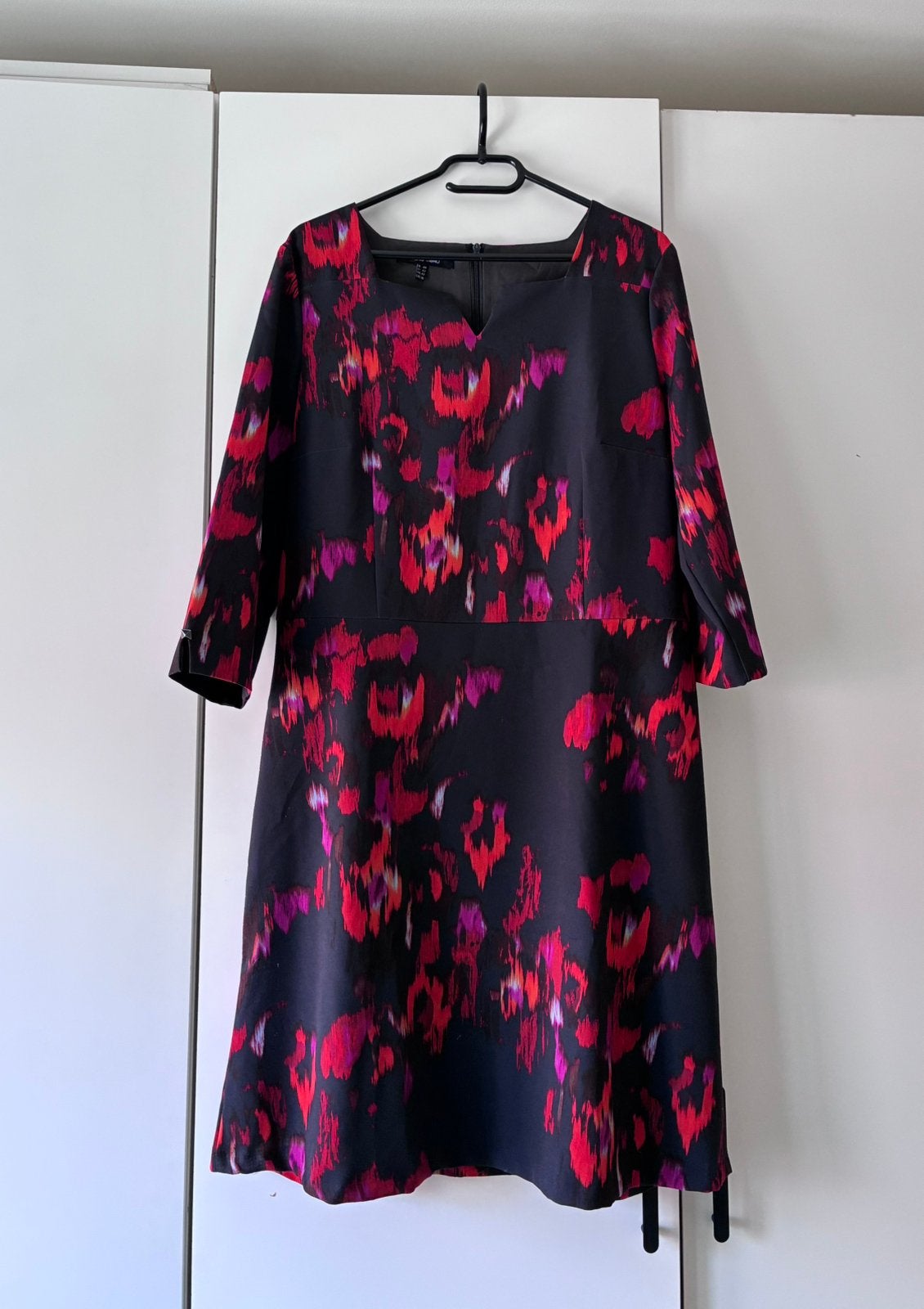 Mooie jurk Marie Mero maat 44, Kleding | Dames, Jurken, Ophalen, Zo goed als nieuw, Maat 42/44 (L)