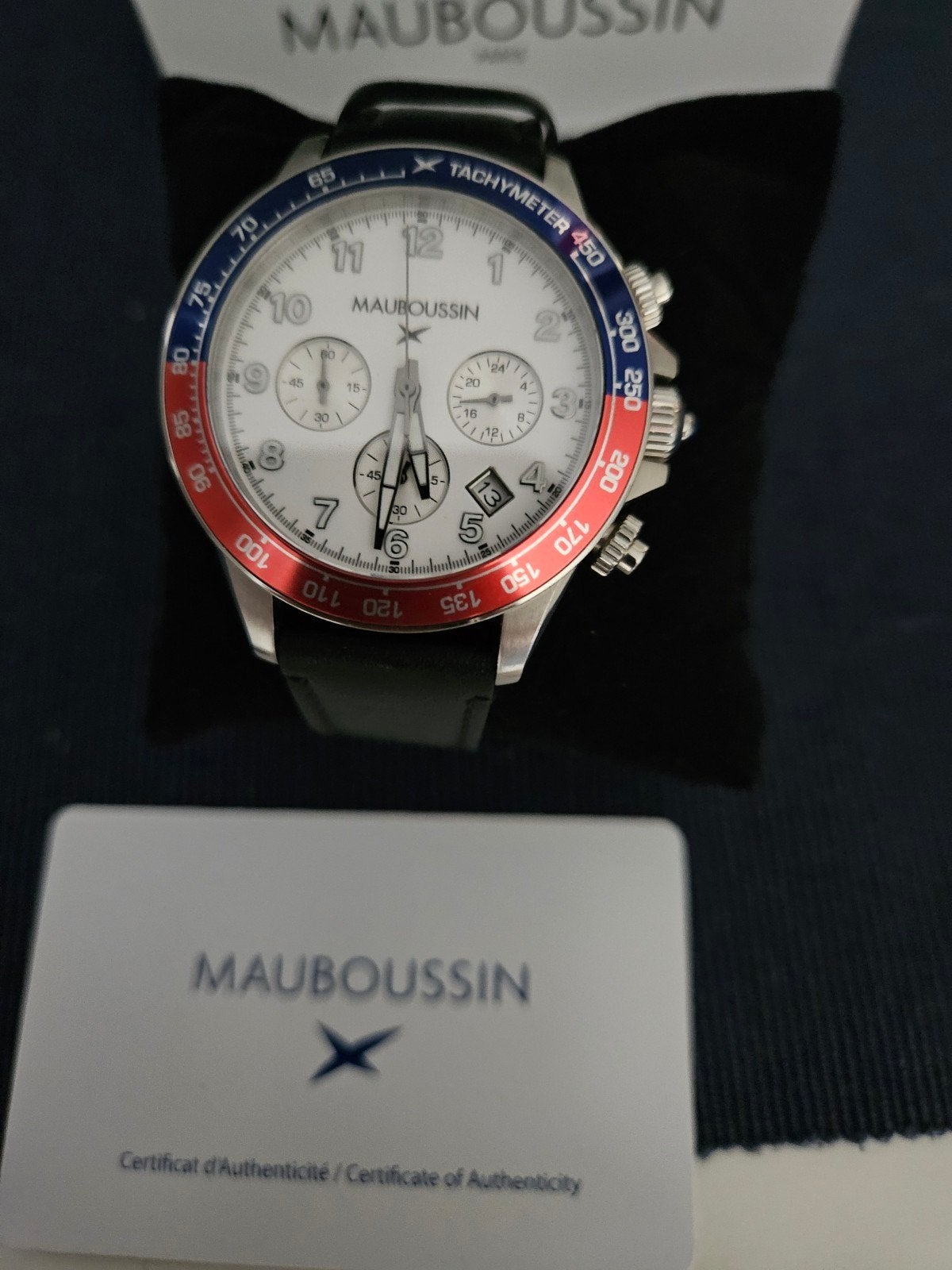 Montre Mauboussin Rage de vivre, cadran blanc, bracelet cuir, Bijoux, Sacs & Beauté, Enlèvement, Neuf, Blanc, Garçon