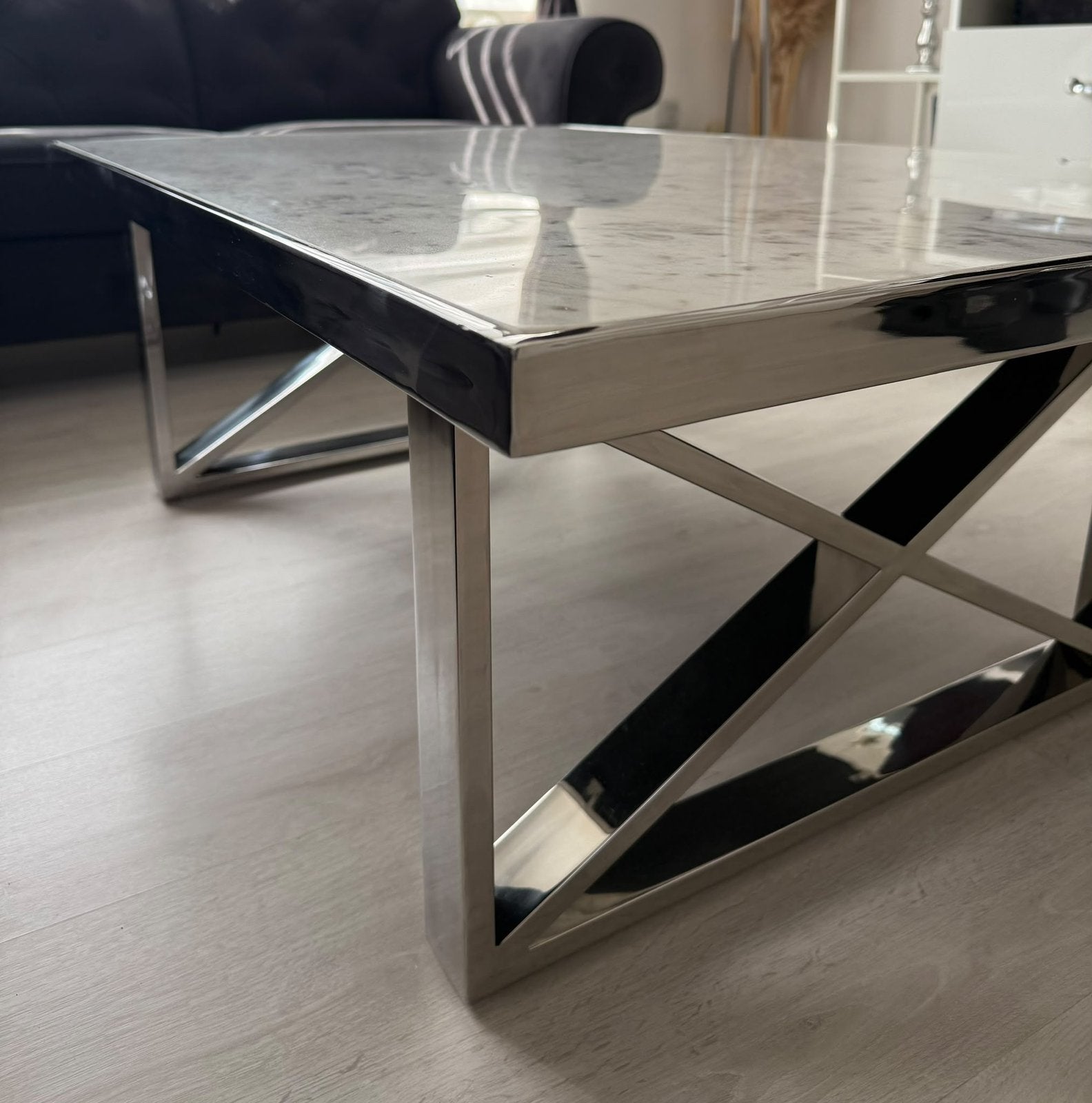 Table basse de luxe avec plateau en marbre véritable, Maison & Meubles, Enlèvement, Comme neuf