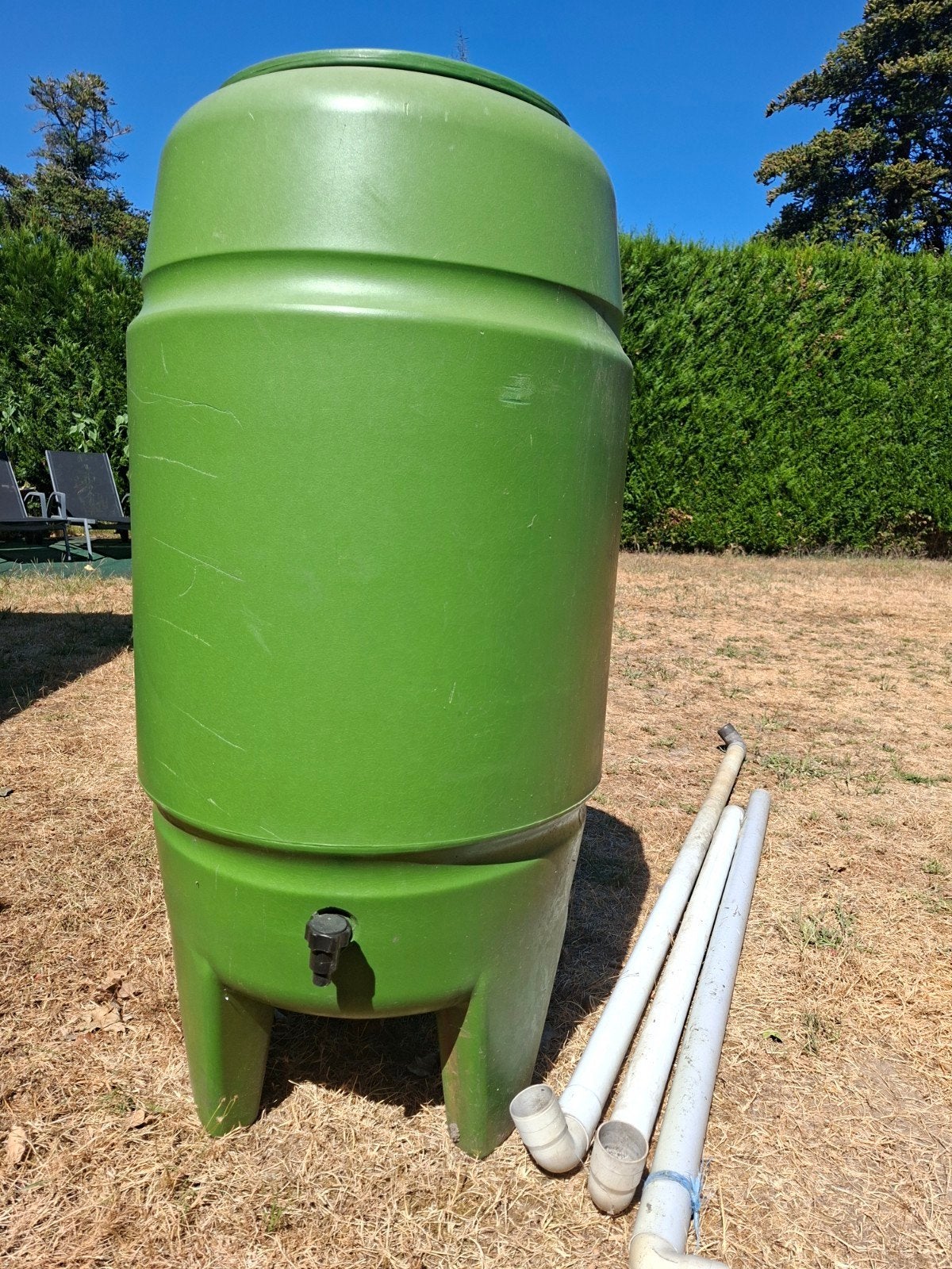 Grote groene regenton met kraantje, Tuin en Terras, Ophalen, Kunststof, Gebruikt, Met kraantje