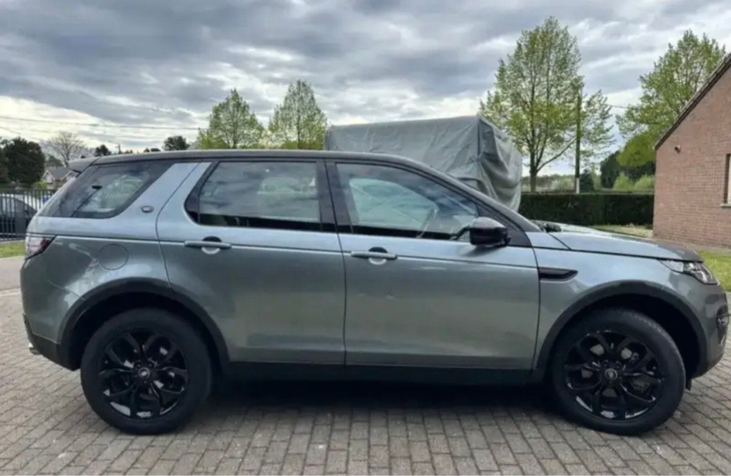 Land Rover Discovery Sport 2016 230000km, Auto's, Land Rover, Particulier, Sound system, Discovery, Ophalen of Verzenden