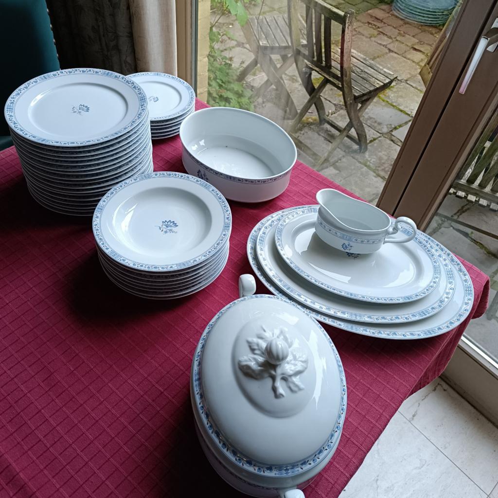 Groot SPAL Porcelanas Portugal servies – 34 stuks – wit/blau, Ophalen