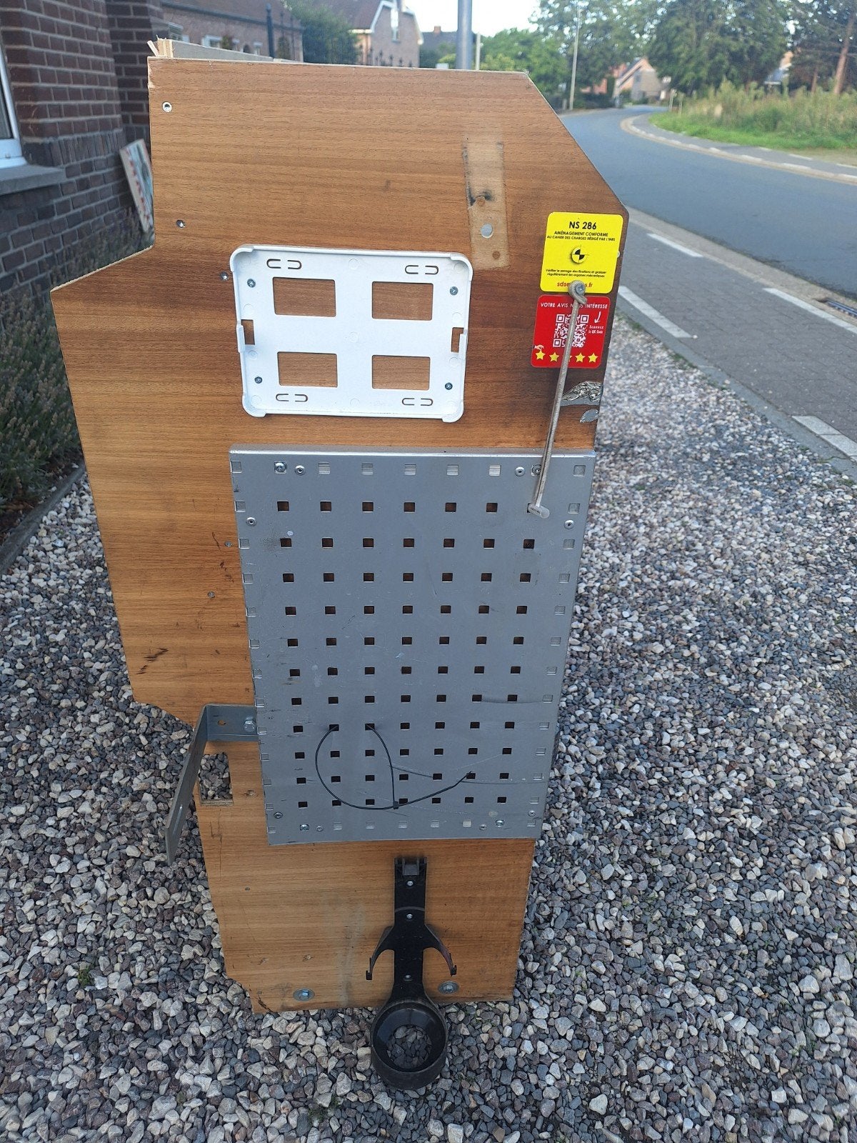 rek voor in werk camionette, Ophalen