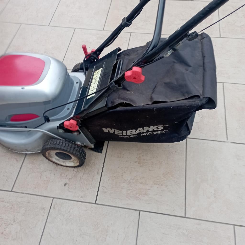 electrisch weibang zelftrekker, Ophalen, Zo goed als nieuw, Elektrische grasmaaier, Opvangzak