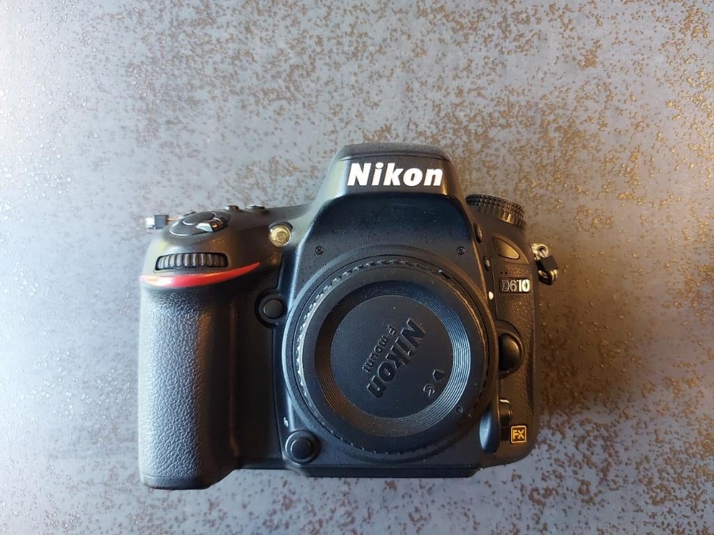 Nikon D610 - pour pièces, Audio, Tv en Foto, Ophalen, Spiegelreflex, Niet werkend, Nikon