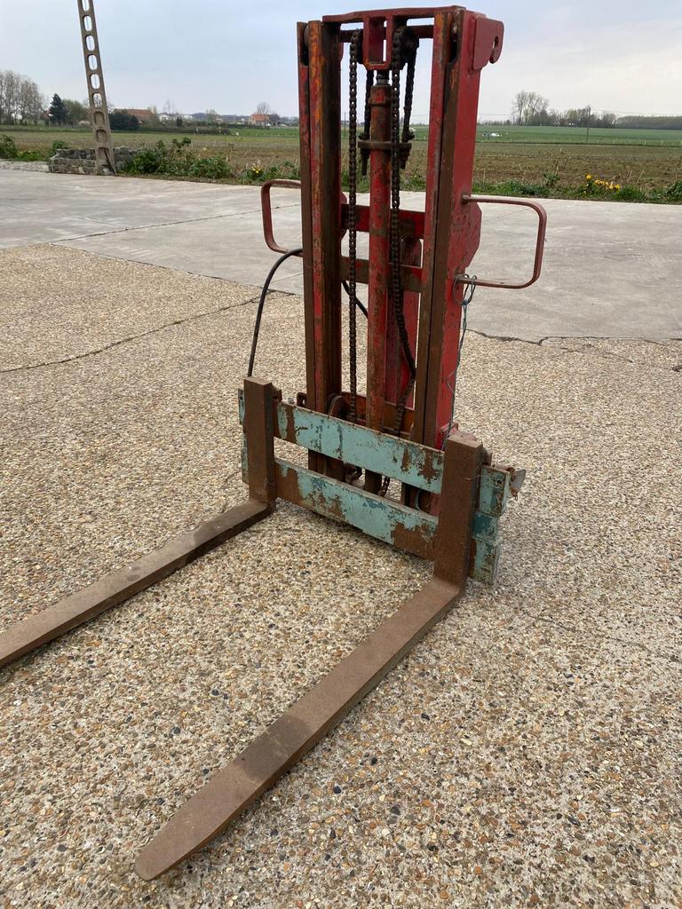 Hefmast voor traktor, Zakelijke goederen, Ophalen
