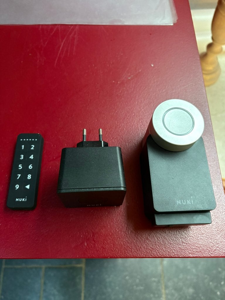SERRURE INTELLIGENTE, Audio, Tv en Foto, Videobewaking, Ophalen, Gebruikt