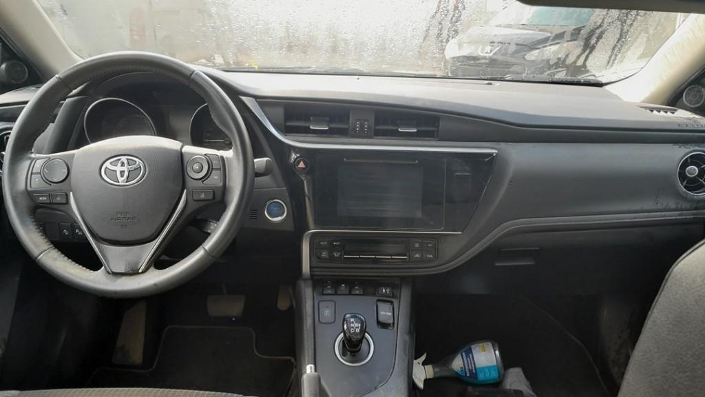 VOLANT DIRECTION Toyota Auris (E18) (01-2012/03-2019), Utilisé, Toyota