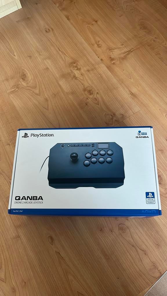 Qanba drone 2 arcade joystick, Enlèvement, Comme neuf, Autres manettes, PlayStation 4