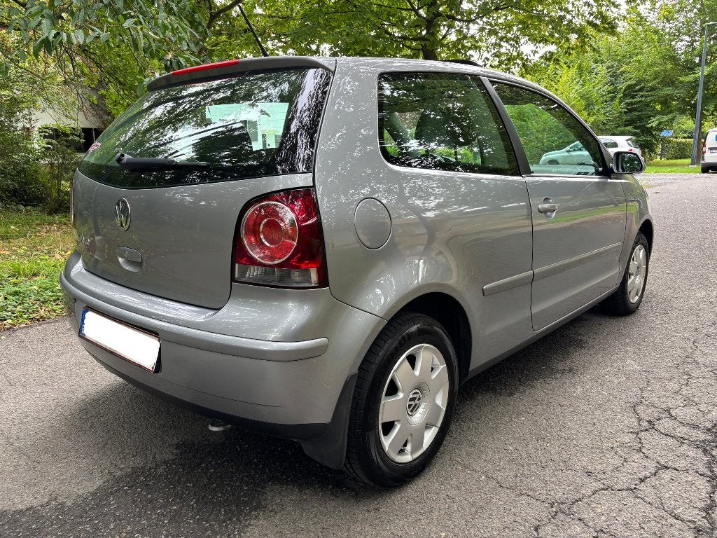 Vw Polo 1.2 Essence/Toit Ouvrant/Airco/Pret A immatriculé, Autos, Achat, Boîte manuelle, Entretenue par le concessionnaire, Electronic Stability Program (ESP)