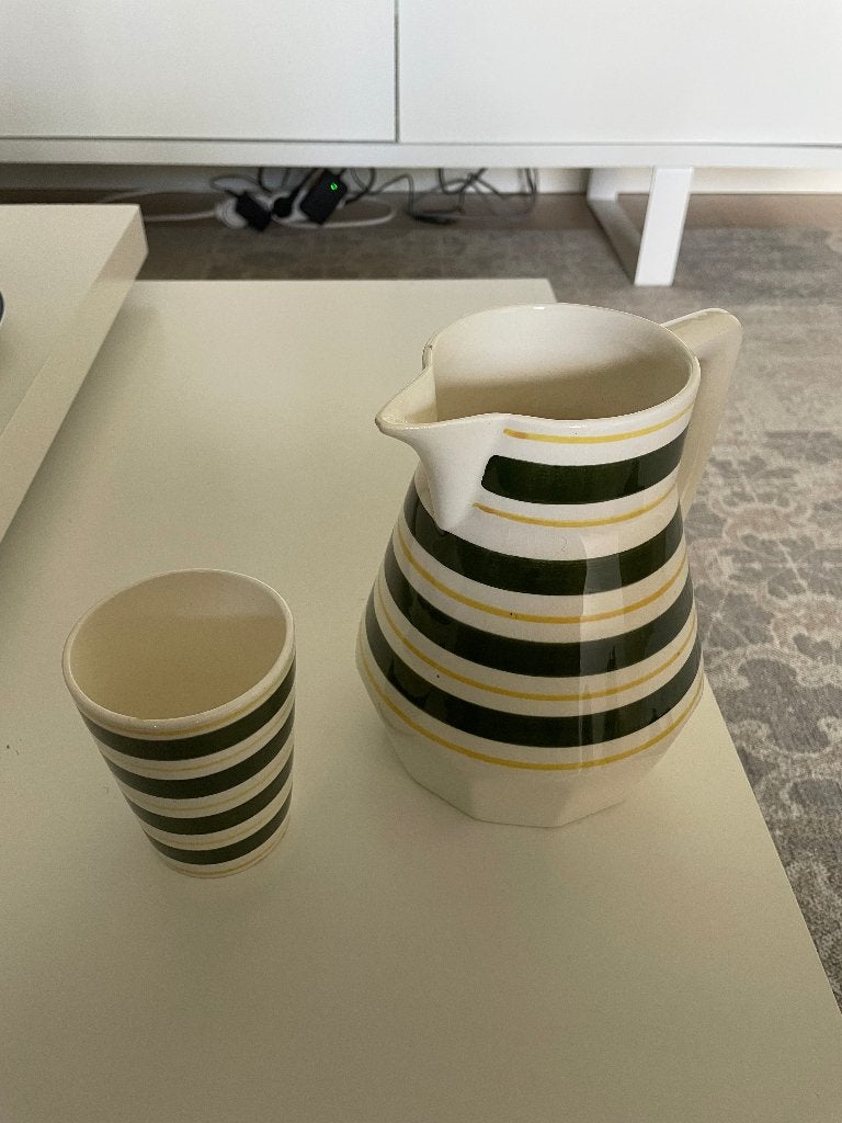 Pot à lampet et tasse - vers 1920-1930, Antiquités & Art, Antiquités | Céramique & Poterie, Enlèvement ou Envoi