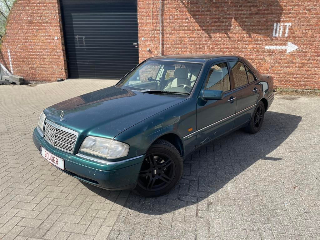 MERCEDES-BENZ C180 1.8 BENZINE OLDTIMER | 1994 | PANORAMADAK, Auto's, Voorwielaandrijving, Stof, Beige, Mercedes-Benz