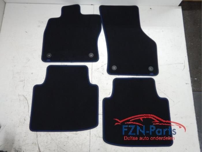 Matten Set Volkswagen Arteon (22730819), Autos : Pièces & Accessoires, Enlèvement ou Envoi, Utilisé