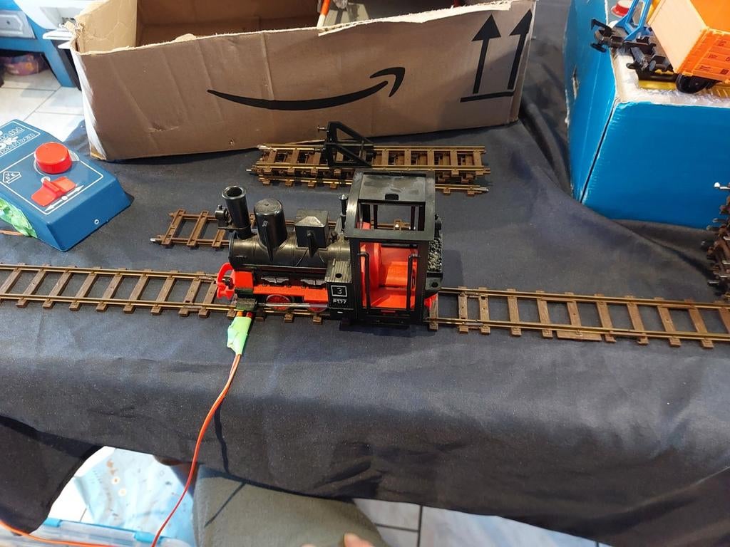 Train faller, Enlèvement, Rails