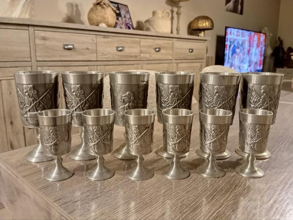12 Tinnen drinkbekers, Ophalen of Verzenden