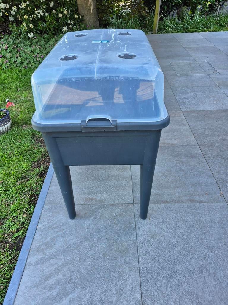 Plantenbak merk elho. Antraciet, Tuin en Terras, Ophalen