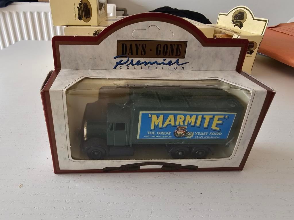 Lledo Days Gone Premier Collection Marmite 1937 Scammell 6-W, Ophalen of Verzenden