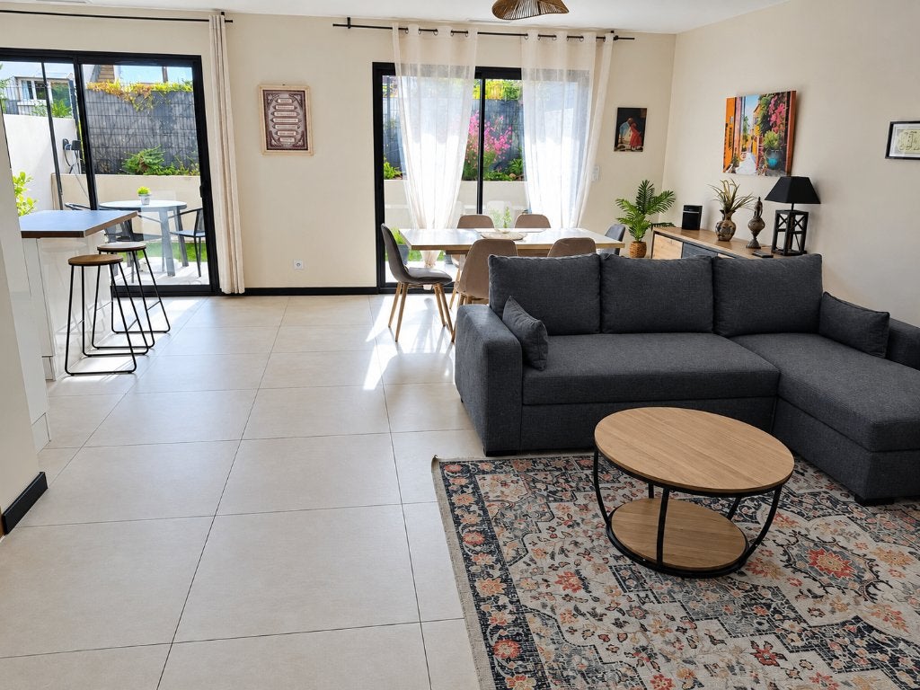 Villa R+1-Prades66500-france-122m2 habitable-2 faces, Immo, Maison 2 façades, 4 pièces, Jusqu'à 200 m², 122 m²
