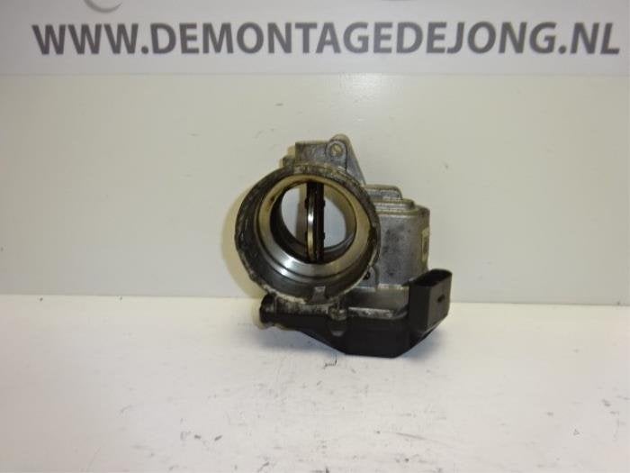 Gasklephuis van een Volkswagen Golf, Gebruikt, -, Volkswagen, -