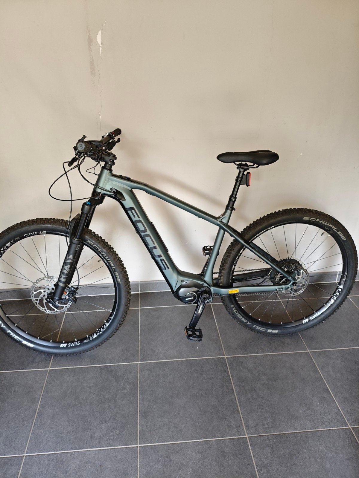 Elektrische mountainbike  bieden mag !, Fietsen en Brommers, Gebruikt, Vering, 10 tot 15 versnellingen, Overige maten