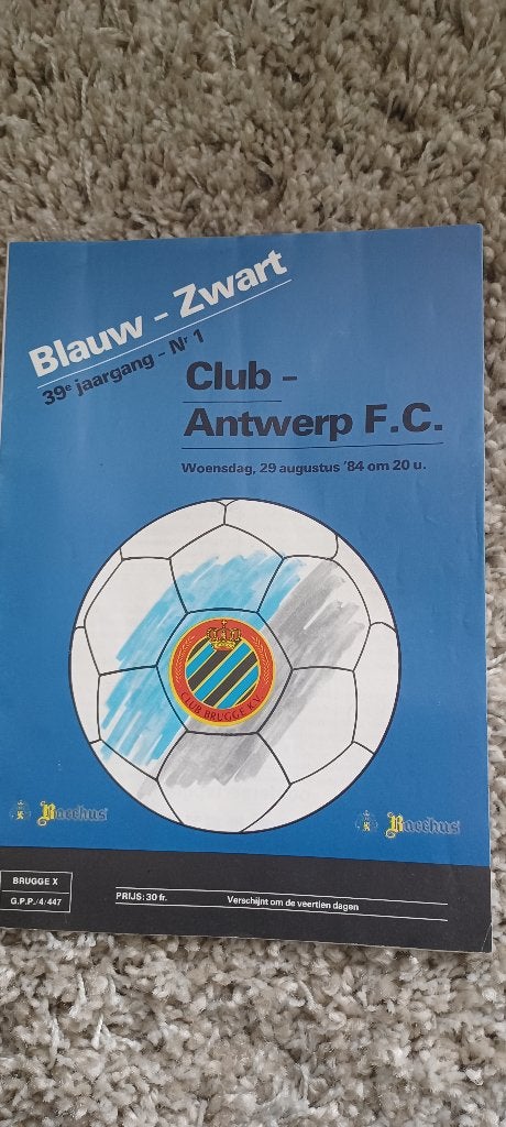 PROGRAMMABOEKJE CLUB BRUGGE Seizoen: 1984/1985, Enlèvement ou Envoi, Comme neuf, Livre ou Revue