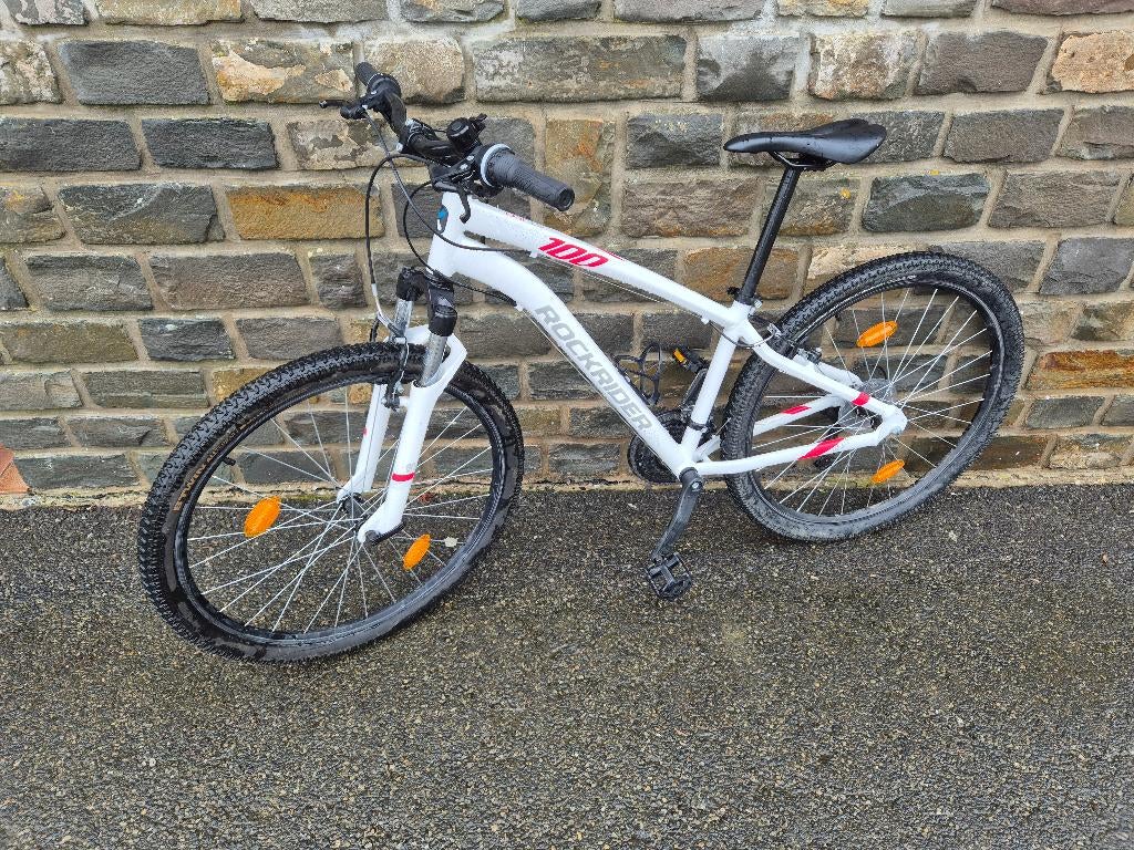 VTT  ROCKRIDER VÉLO ST 100 FEMME BLANC ROSE 27,5", Fietsen en Brommers, Fietsen | Mountainbikes en ATB, Gebruikt, Dames, Hardtail
