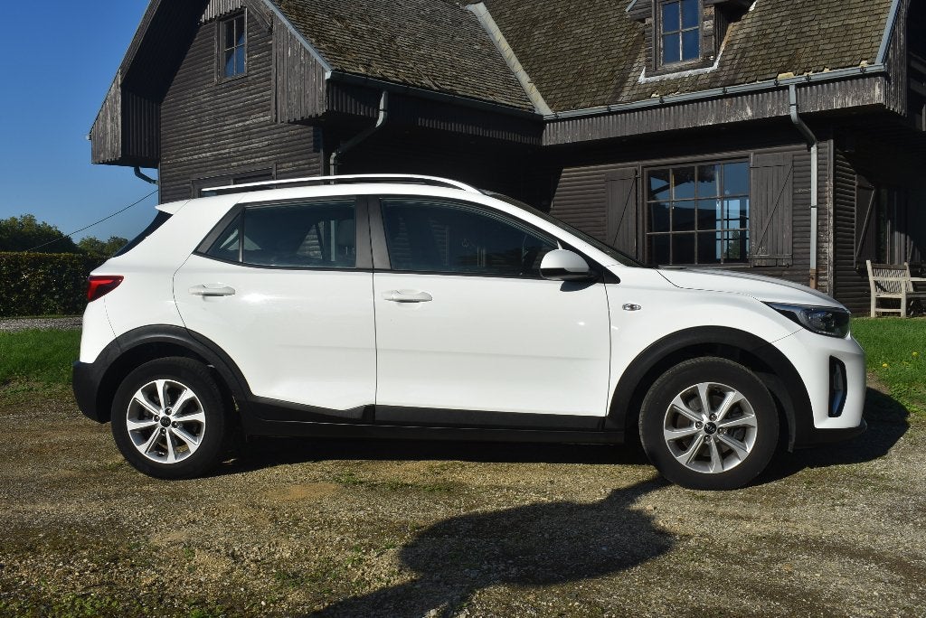 Kia Stonic Mhev - Garantie d'usine - Avec attelage, Autos, Essai à domicile, Achat, 998 cm³, Euro 6