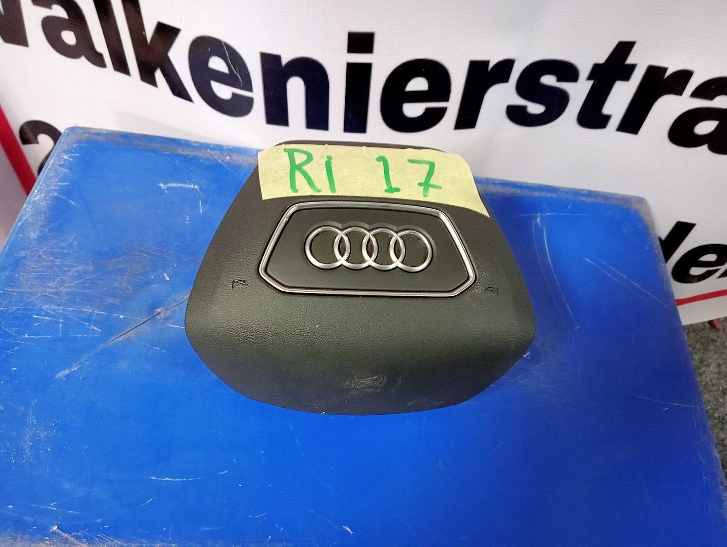 Audi A6, A7 Stuur Airbag Zwart 2018+ 4N0880201M 6PS A6 (C8), Gebruikt, -, -, -