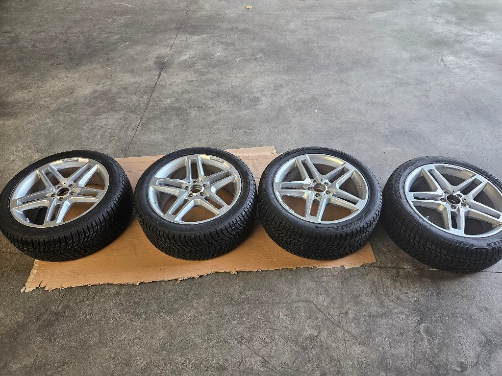 AMG jante 20', Autos : Pièces & Accessoires, Enlèvement, Utilisé, 20 pouces, Pneu(s)