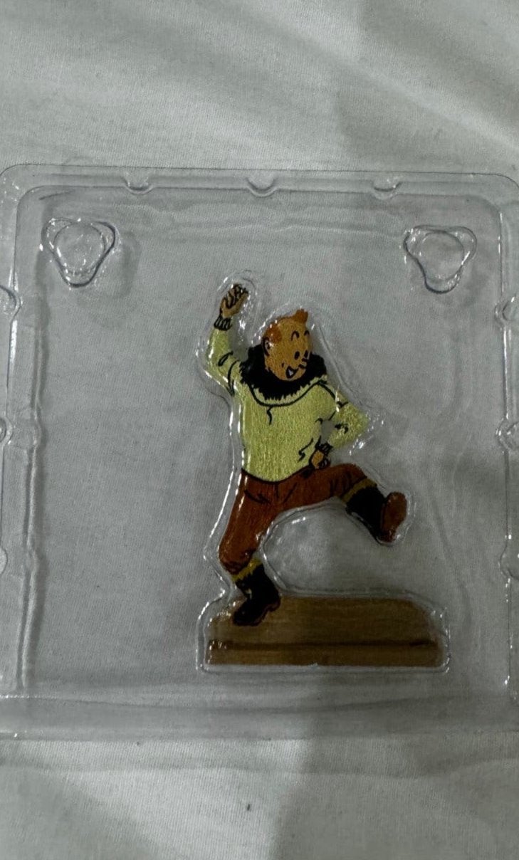 Kuifje figuur tin. Op voetje Nieuw in de verpakking, Collections, Personnages de BD, Enlèvement ou Envoi, Tintin, Comme neuf