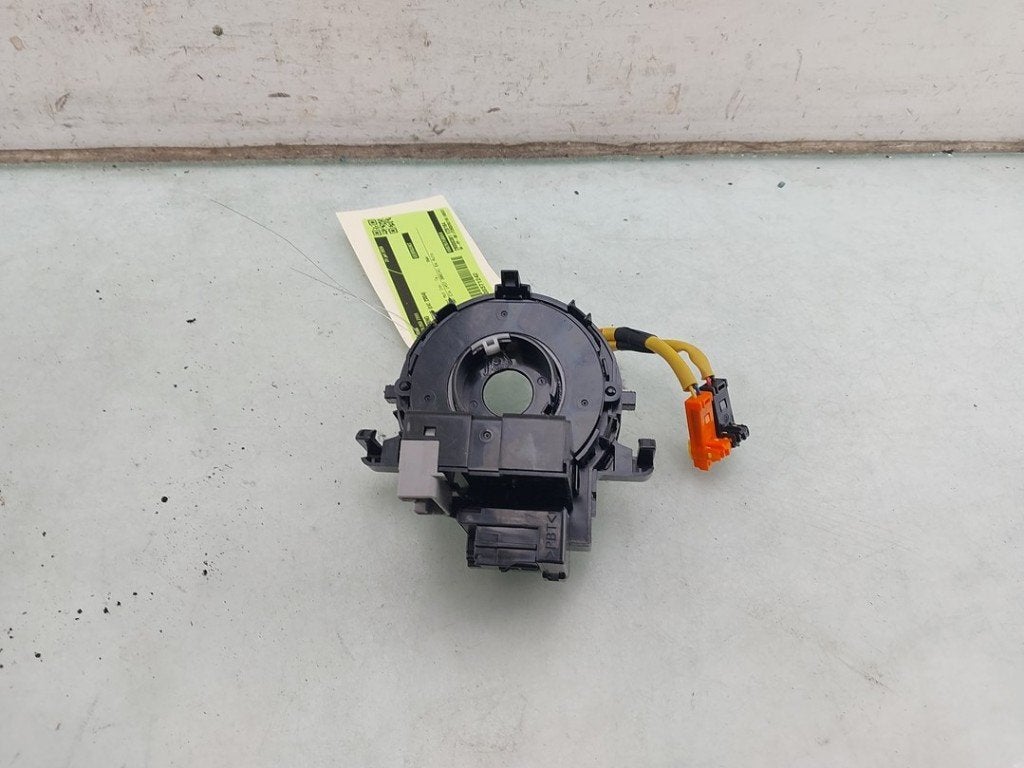 AIRBAGRING Toyota Prius (NHW20) (|8430648030|8430648031|), Gebruikt, Kundenbetreuung@toyota.de, Toyota, Toyota-Allee 2
50858  Köln, DE