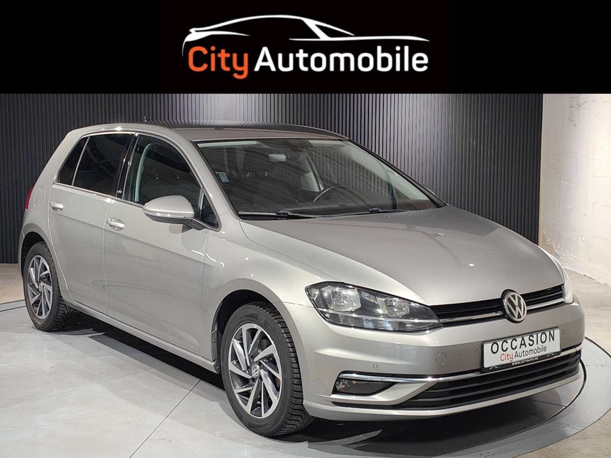 Volkswagen Golf 1.0 TSI SOUND CARPLAY GPS BLUETOOTH CAMERA, Auto's, Stof, Gebruikt, 109 g/km, 5 deurs