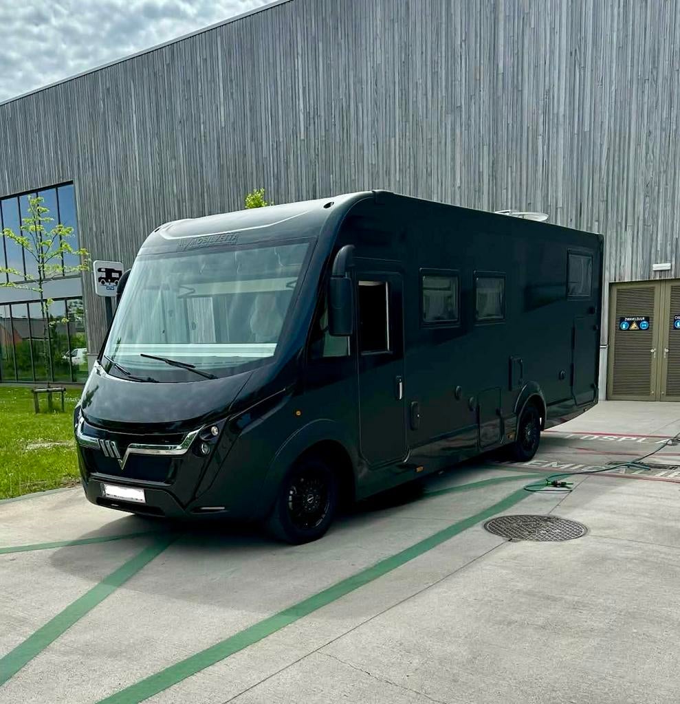 Camping car Mobilevetta Kea i86 de 2023,permis B, Jusqu'à 4, Toilette à cassette, Fiat, Réfrigérateur