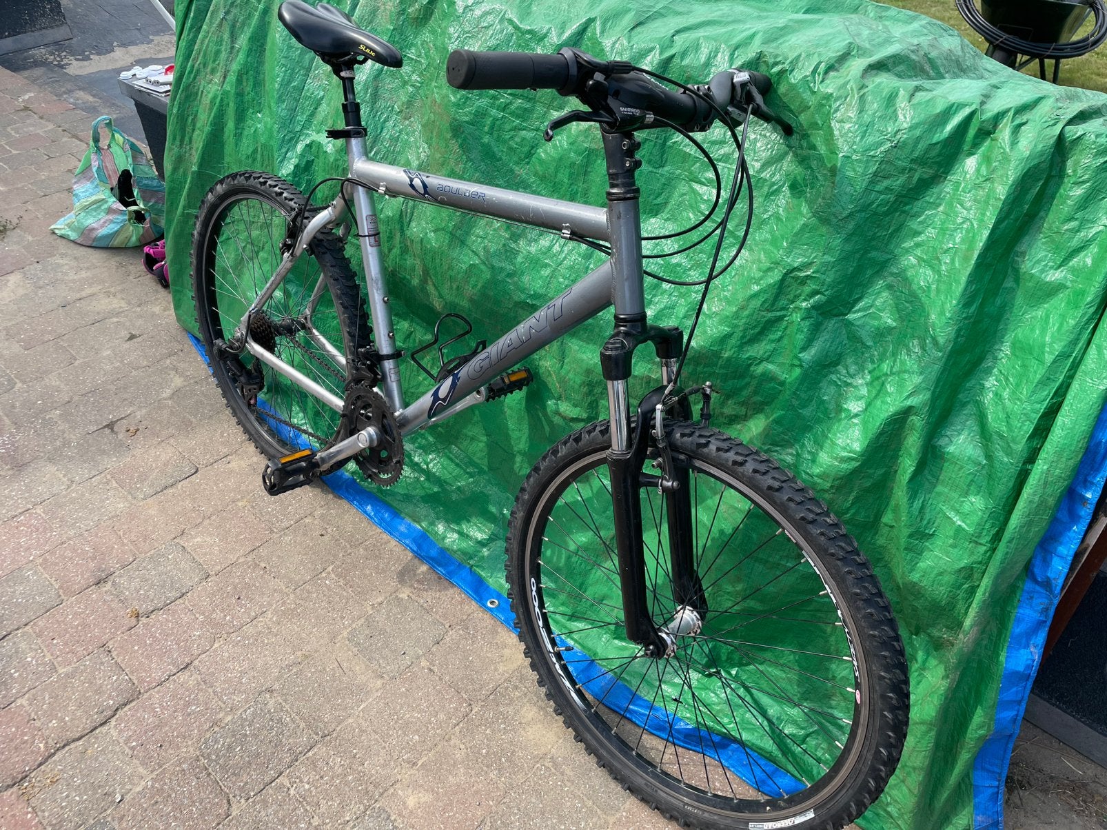 VTT pour homme de maque Giant, Enlèvement, Comme neuf, 26 pouces, Giant