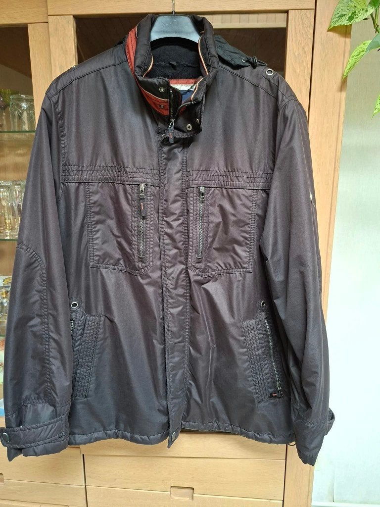 Dansaert: Donkerbruine herenvest met kap (Maat 3XL), Dansaert, Bruin, Overige maten, Ophalen of Verzenden