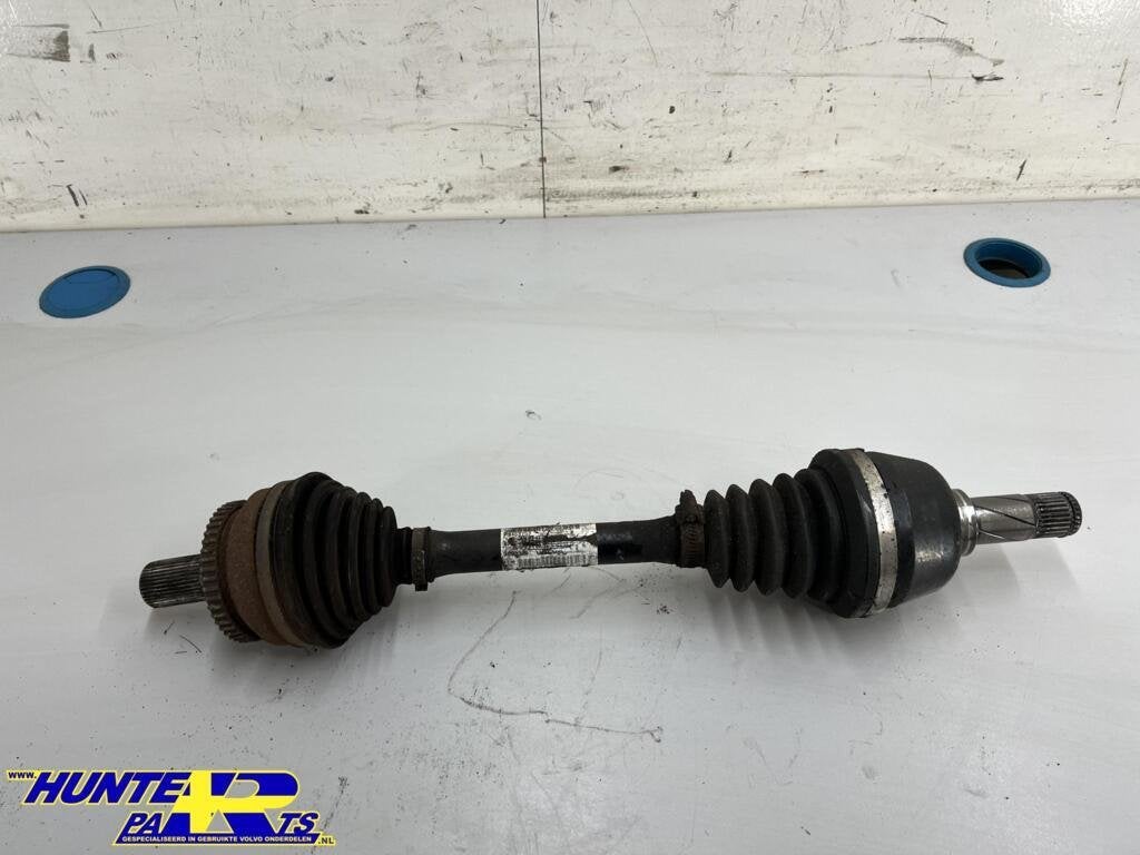 Aandrijfas linksvoor Volvo V70/S70 ('97-'00) 9463757, Gebruikt, Ophalen of Verzenden, Volvo, Volvo