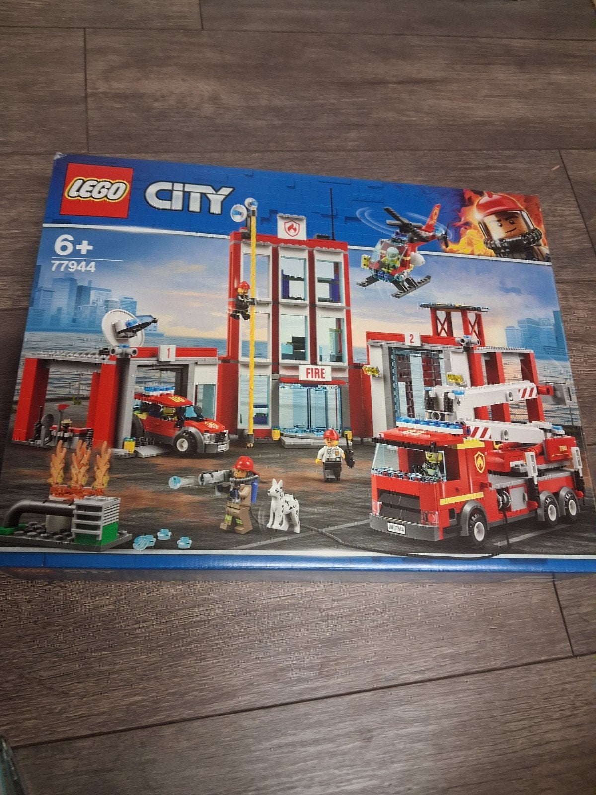lego city brandweerkazerne, Kinderen en Baby's, Ophalen, City, Inclusief instructies, Lego