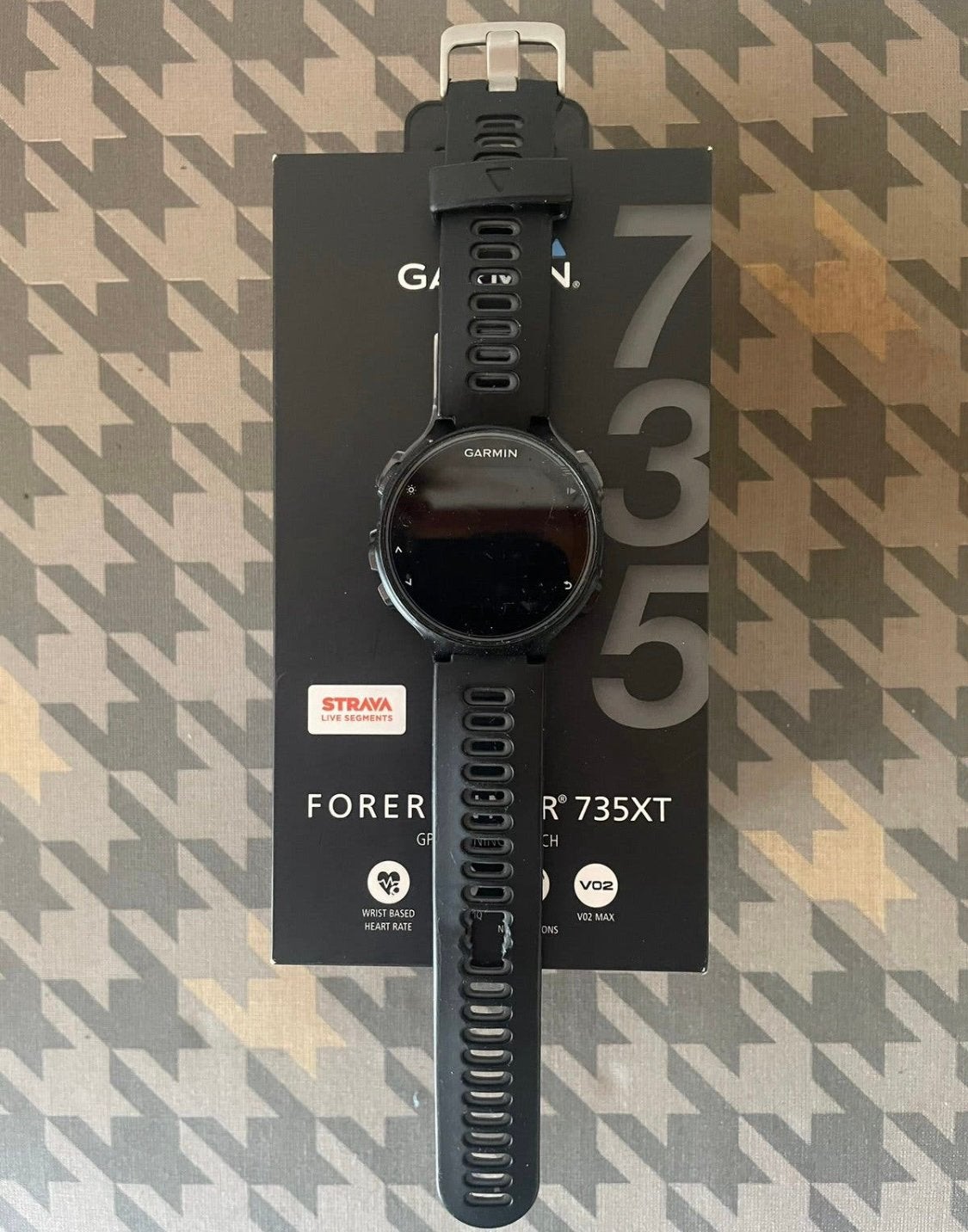 Garmin Forerunner 735XT - bandje moet vervangen worden, Handtassen en Accessoires, Sporthorloges, Ophalen, Hoogte, Zo goed als nieuw