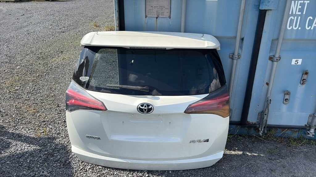 Hayon Toyota RAV 4, Arrière, Haillon arrière, Utilisé, Toyota