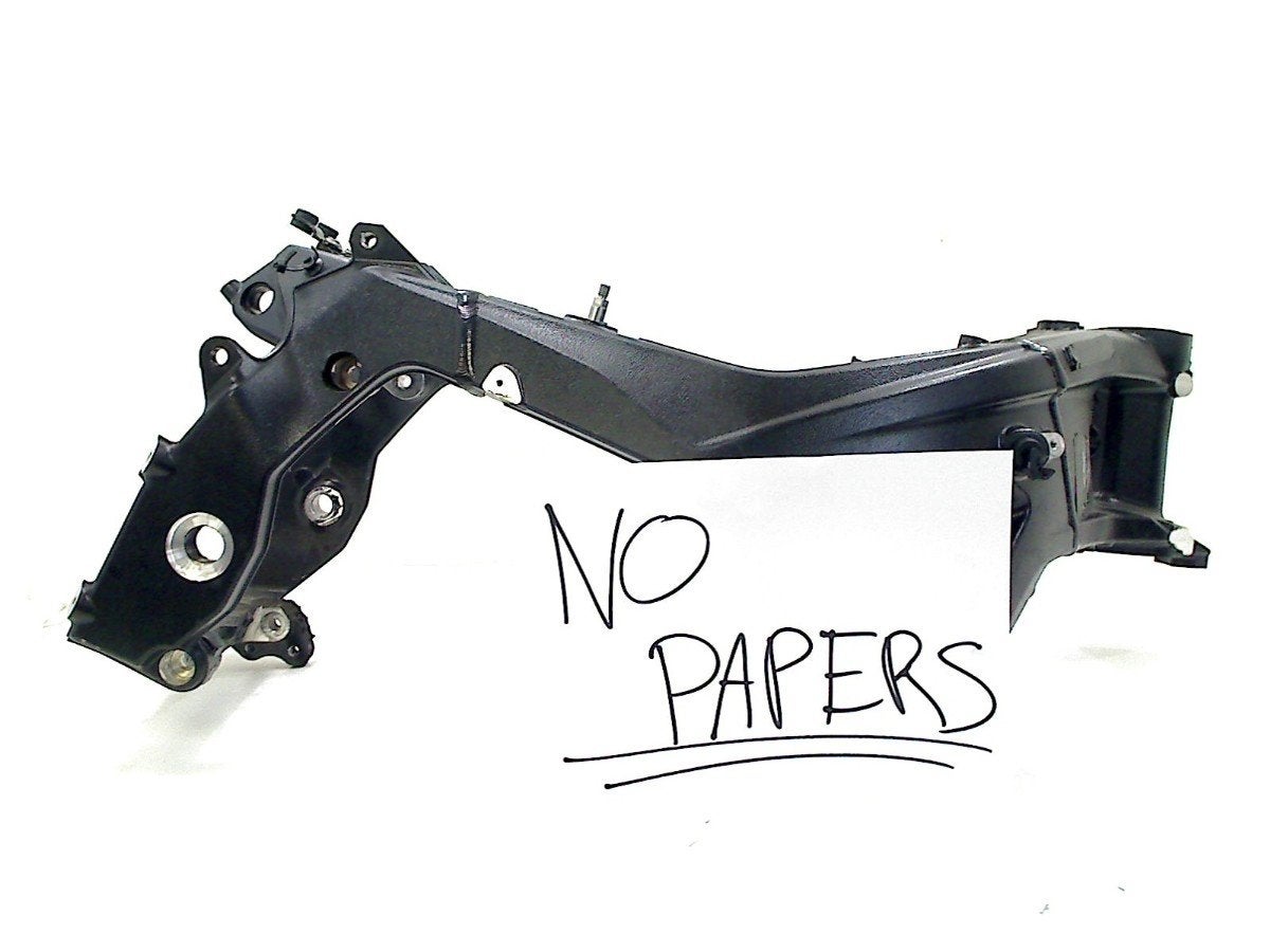 CADRE ARMATURE CHASSIS BMW M 1000 R 2024 (S1000R KM3), Motos, Bayerische Motoren Werke AG, Utilisé, Kundenbetreuung@bmw.de, Petuelring 130
80809  München, DE