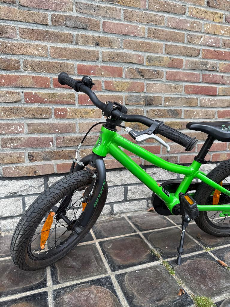 Kinderfiets Scott 16inch, Fietsen en Brommers, Ophalen, Terugtraprem, 16 tot 20 inch, Zo goed als nieuw