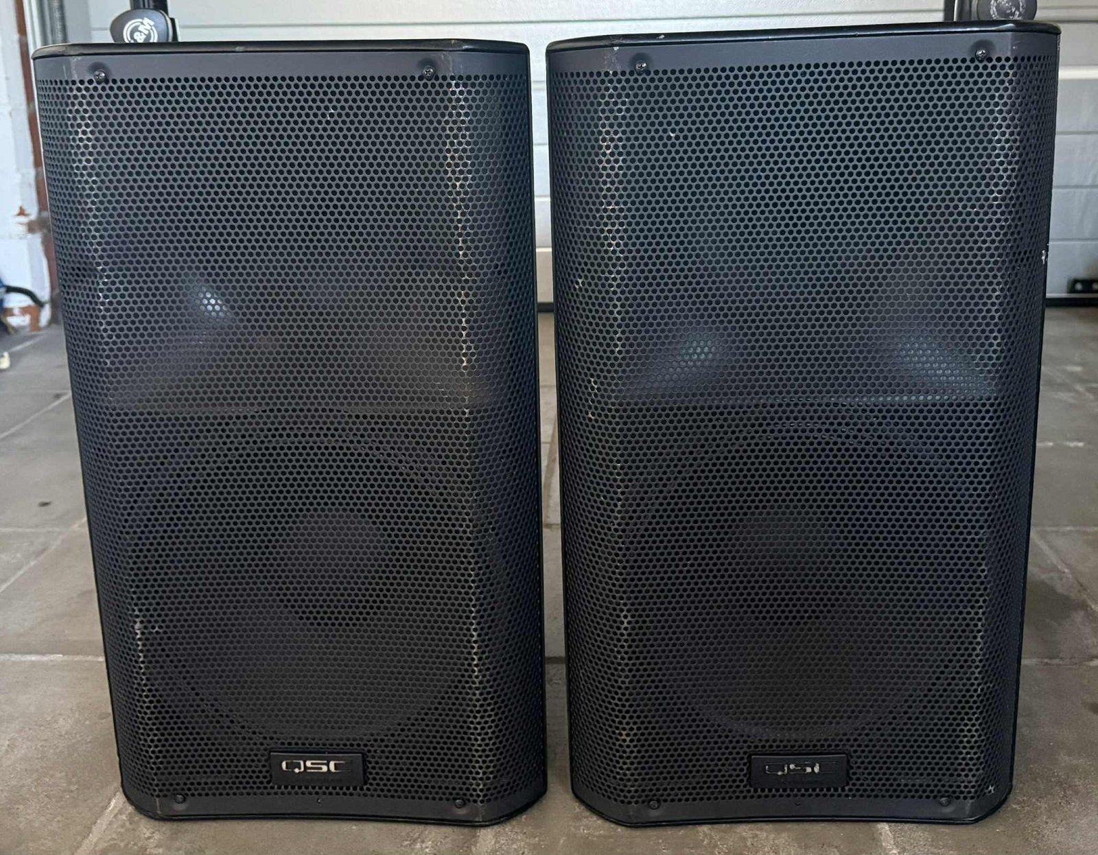 QSC K12 Actieve Luidsprekers (set) + K&M statieven, Ophalen, Gebruikt, 1000 watt of meer, P.A.