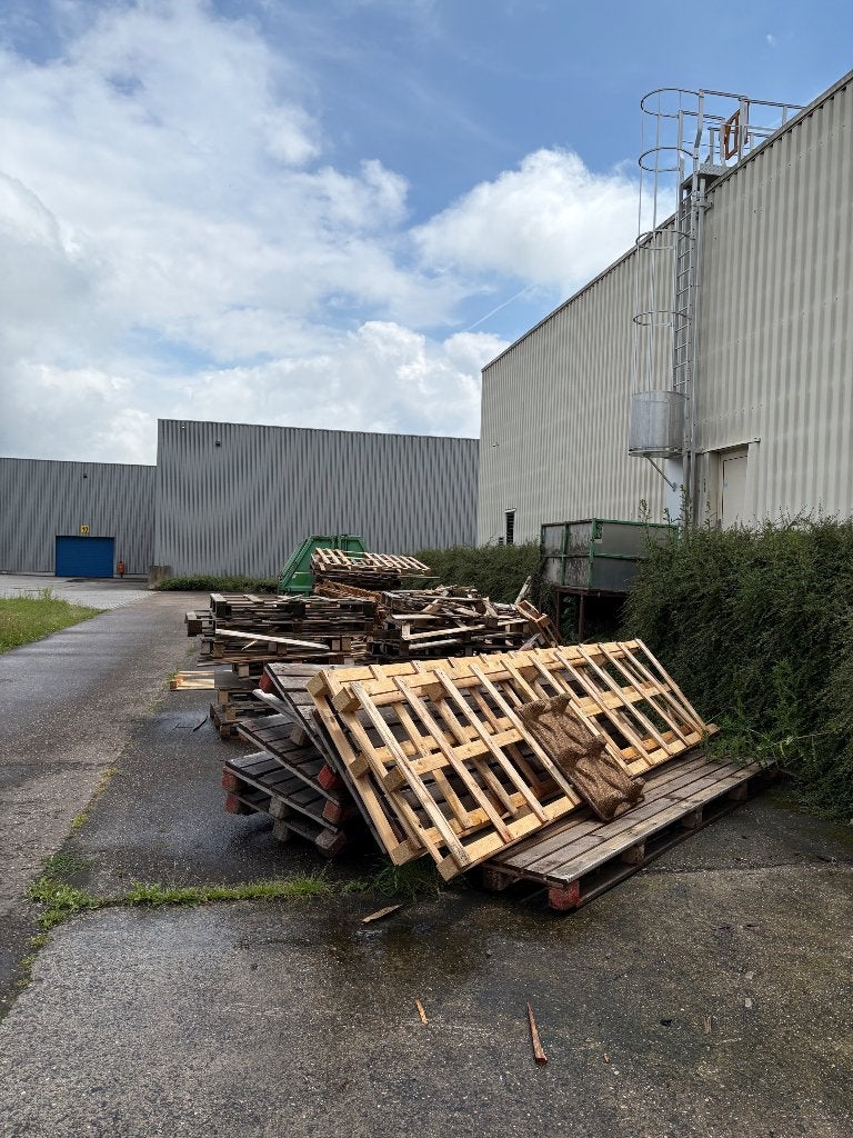 Pallets, Enlèvement