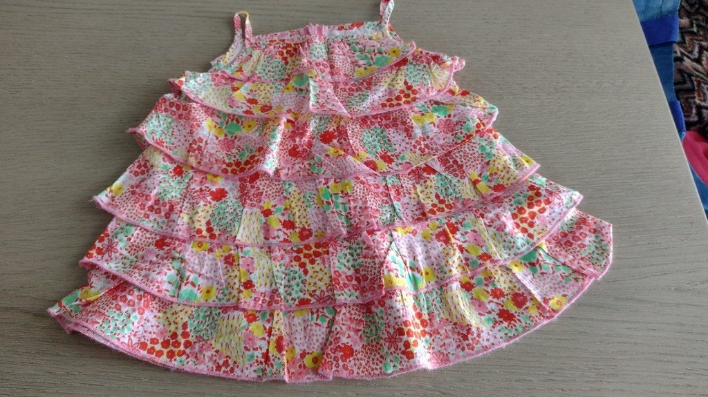 NIEUW " ZARA " kleedje maat 74, Kinderen en Baby's, Meisje, Jurkje of Rokje, Nieuw, Ophalen of Verzenden